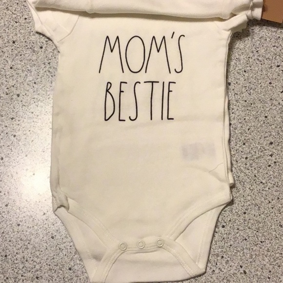 NEW Rae Dunn 3 pc onesie moms bestie/moms miracle - Picture 5 of 8